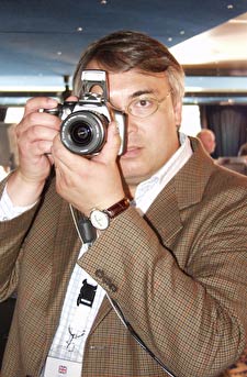 Ian with an EOS 300D