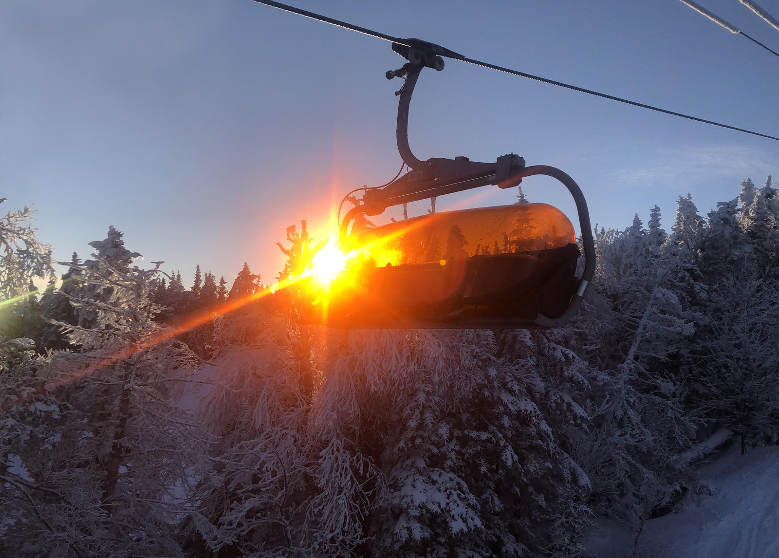 Click image for larger version  Name:	descending chairlift.jpg Views:	0 Size:	256.9 KB ID:	152860