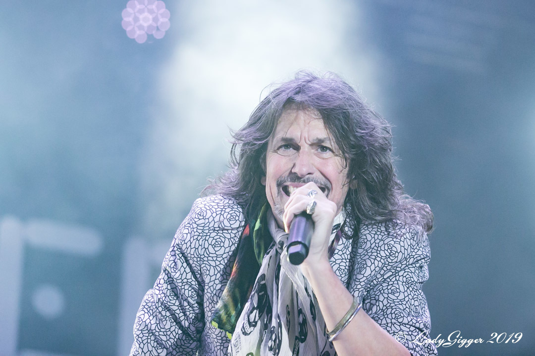 Click image for larger version

Name:	2019-07-21_RM_10-Foreigner-7799.jpg
Views:	104
Size:	216.4 KB
ID:	153319