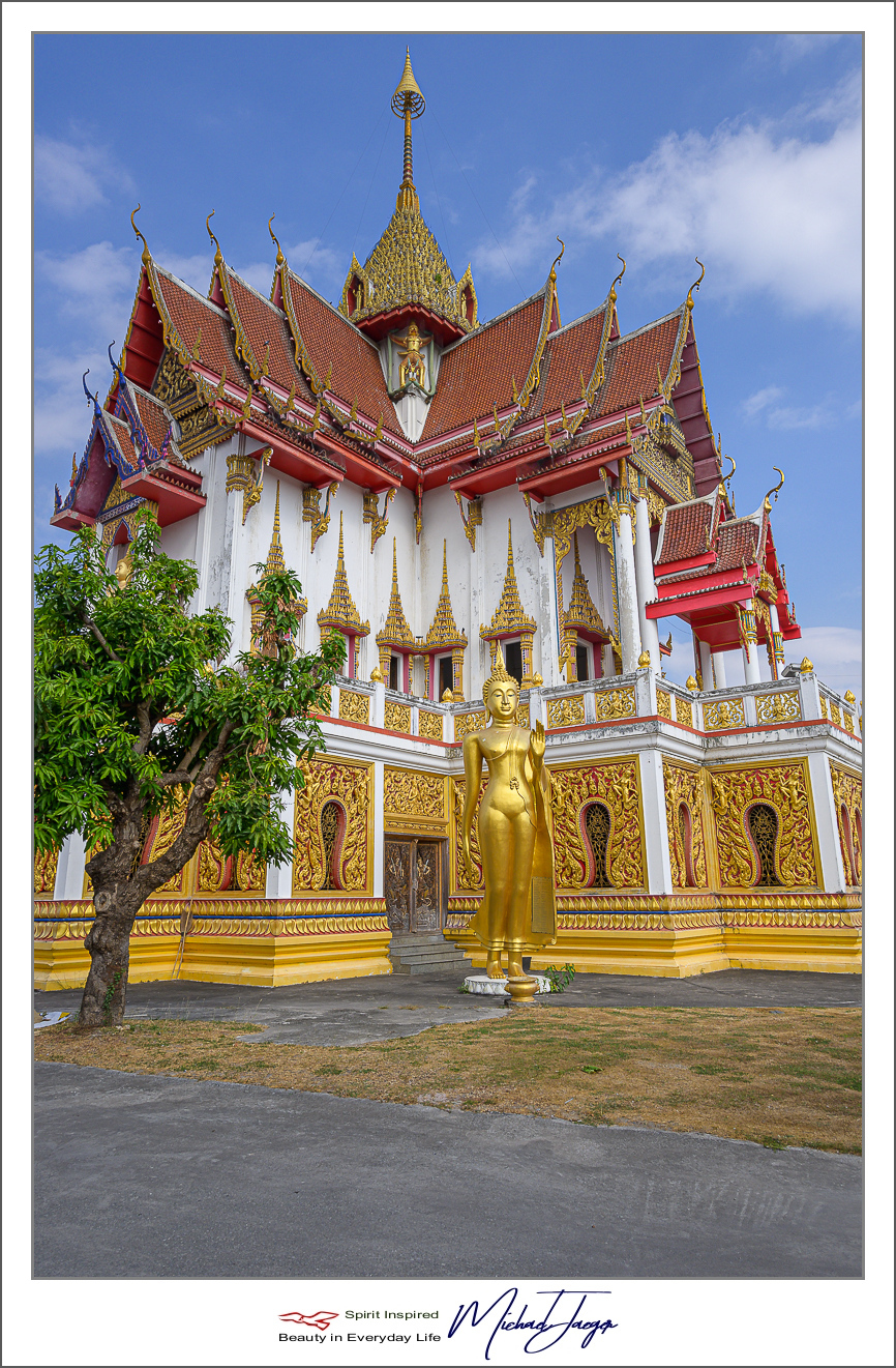 Click image for larger version

Name:	outside-temple-4.jpg
Views:	41
Size:	1.03 MB
ID:	153410