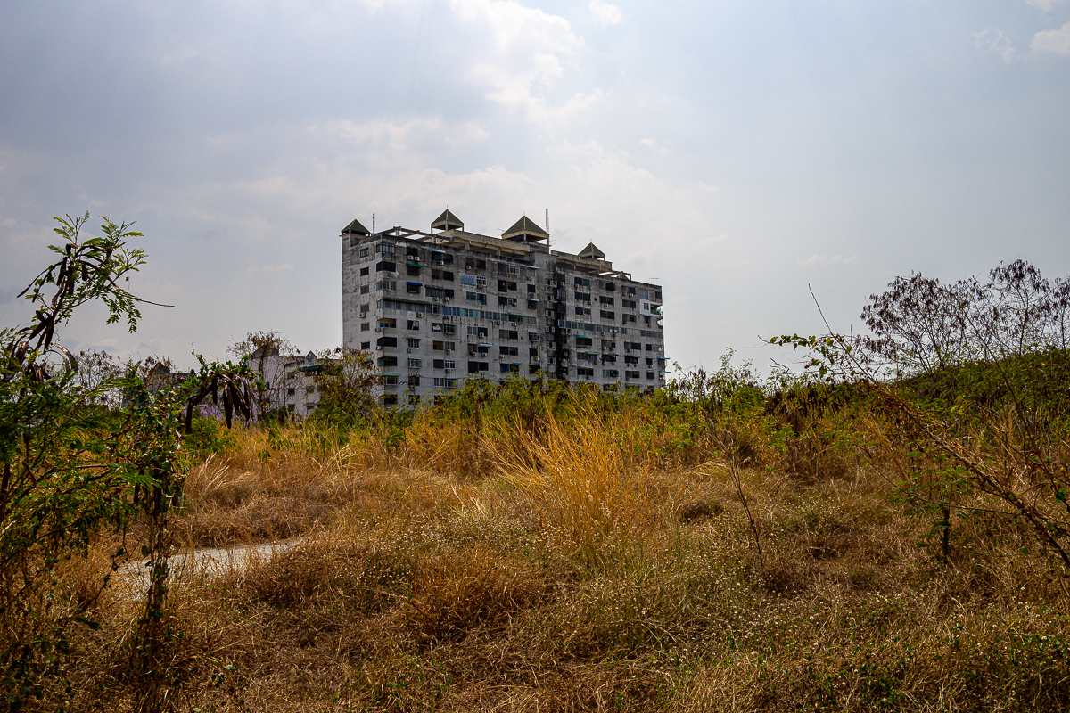 Click image for larger version

Name:	building-3-2.jpg
Views:	94
Size:	1.27 MB
ID:	153494