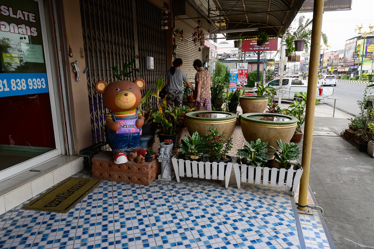 Click image for larger version

Name:	camera-landscape-1.jpg
Views:	63
Size:	989.5 KB
ID:	153661