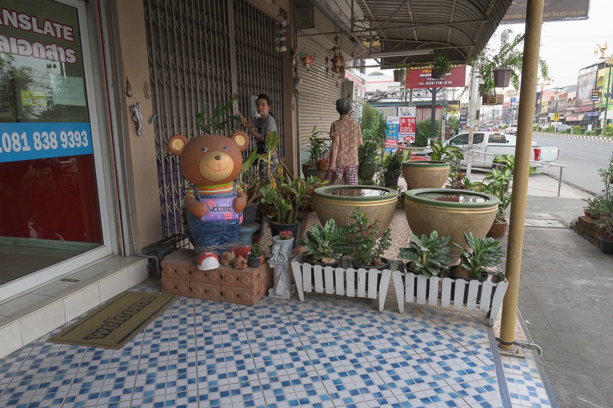 Click image for larger version

Name:	camera-flat-1.jpg
Views:	69
Size:	831.0 KB
ID:	153662