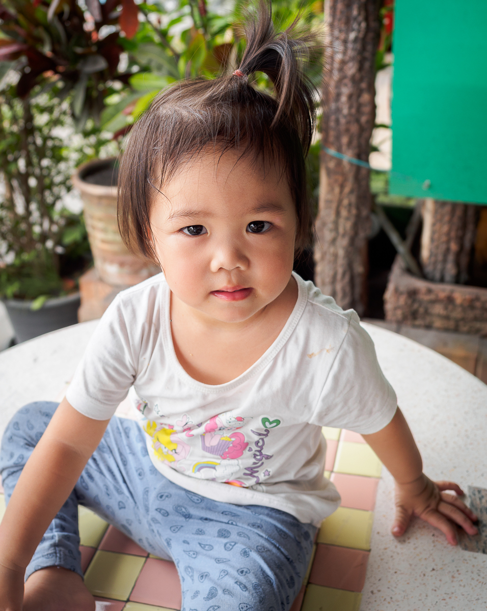 Click image for larger version

Name:	snaps-of-my-neighbors-daughter-2.jpg
Views:	155
Size:	862.0 KB
ID:	154022