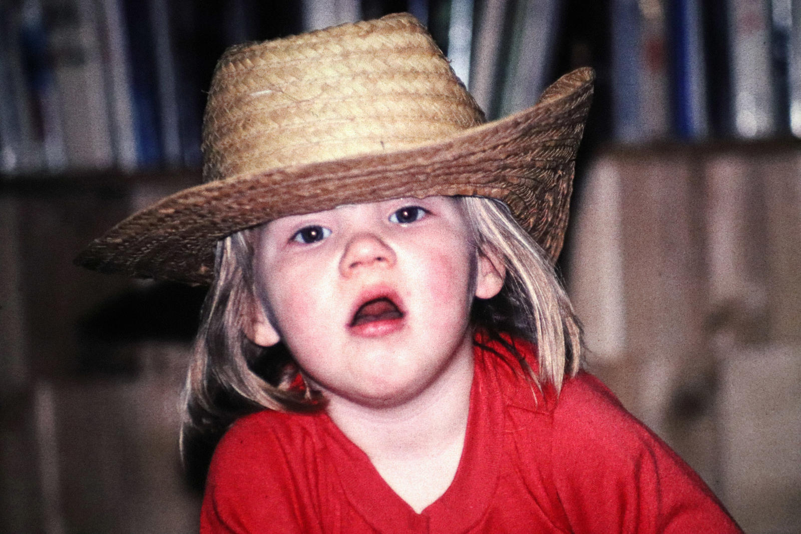 Click image for larger version

Name:	cait in hat.jpg
Views:	122
Size:	274.5 KB
ID:	155461