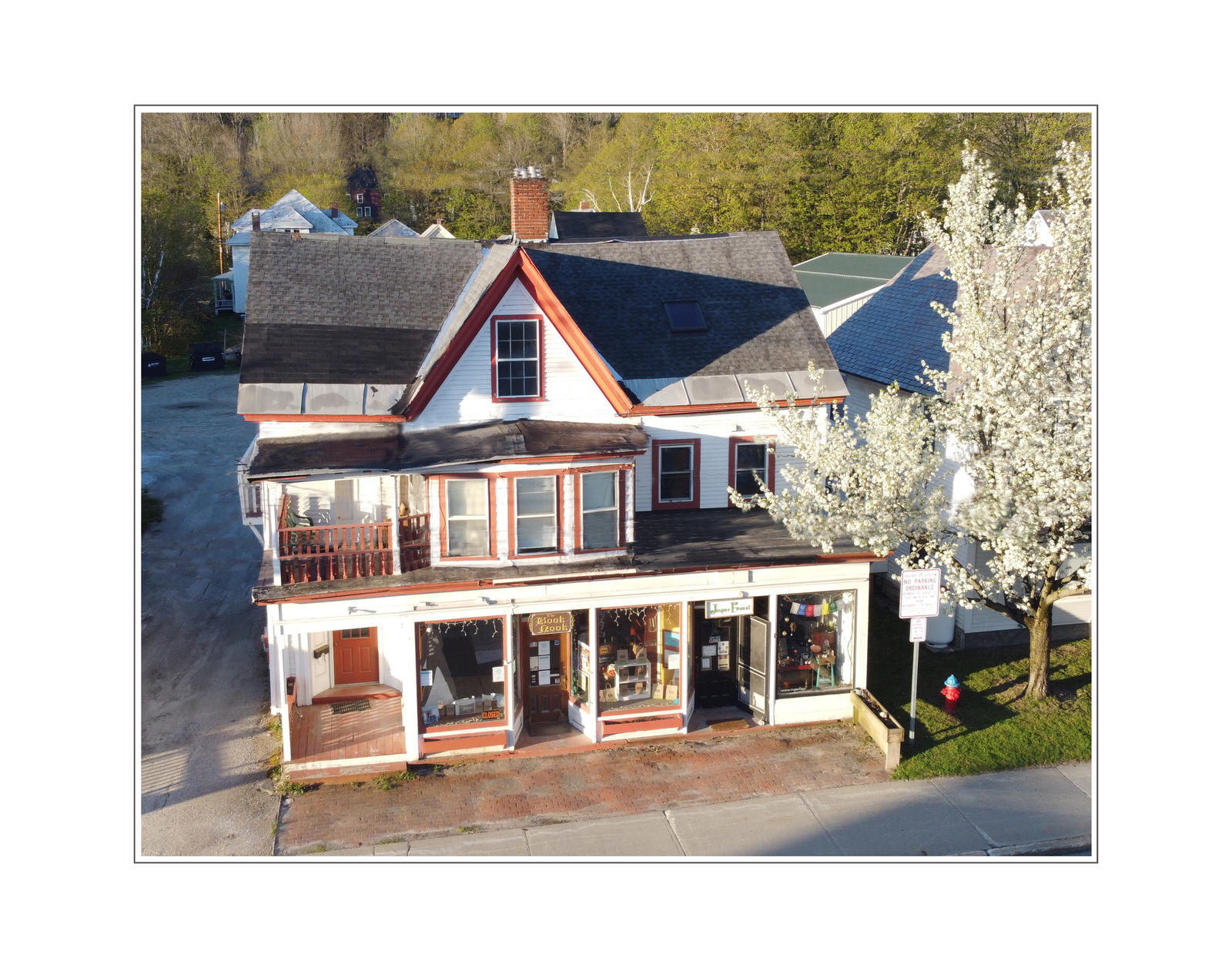 Click image for larger version

Name:	book nook matted.jpg
Views:	133
Size:	361.1 KB
ID:	156789