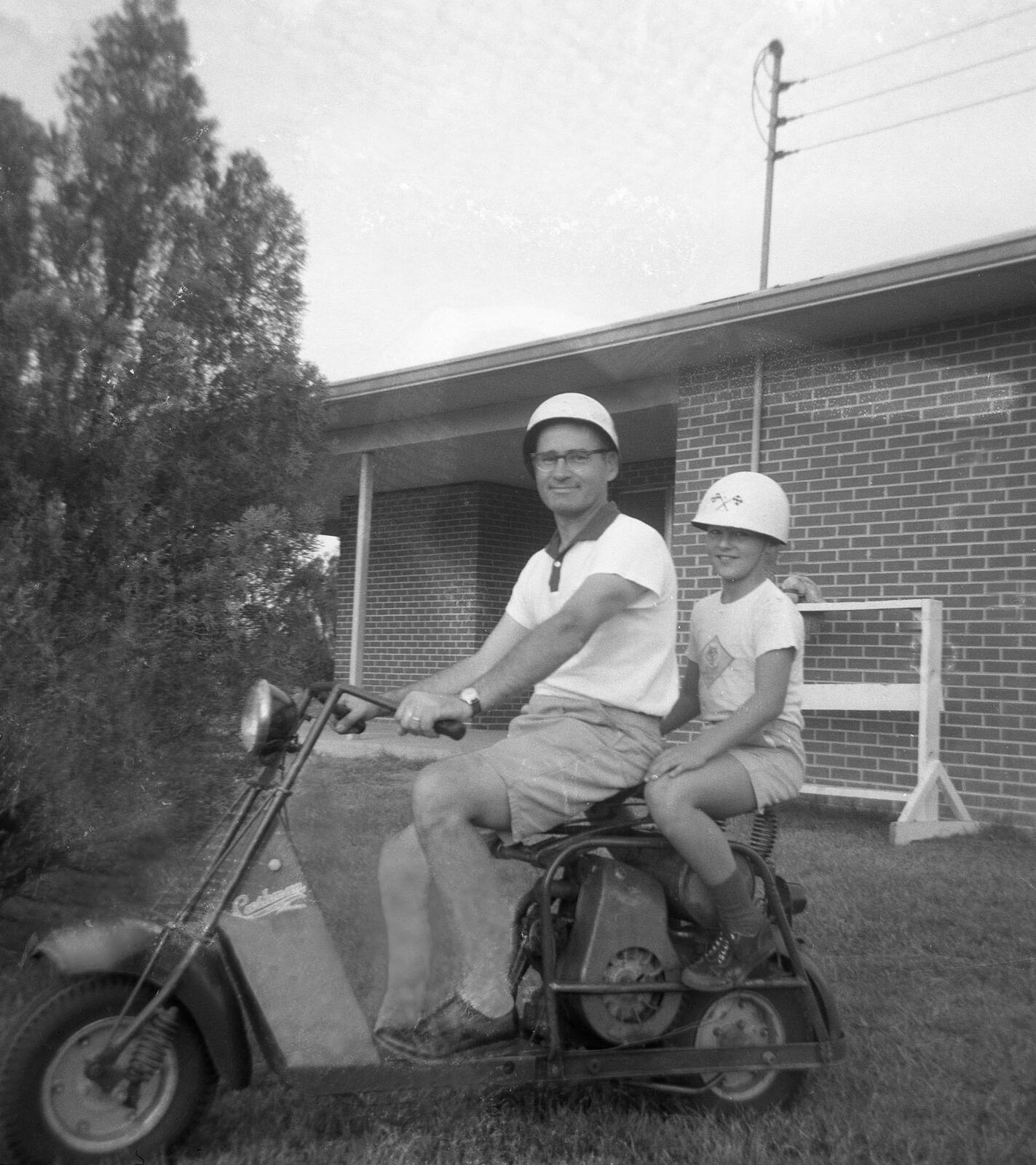 Click image for larger version

Name:	dad and mike on the cushman (2020_06_09 09_43_06 UTC).jpg
Views:	109
Size:	283.2 KB
ID:	158555